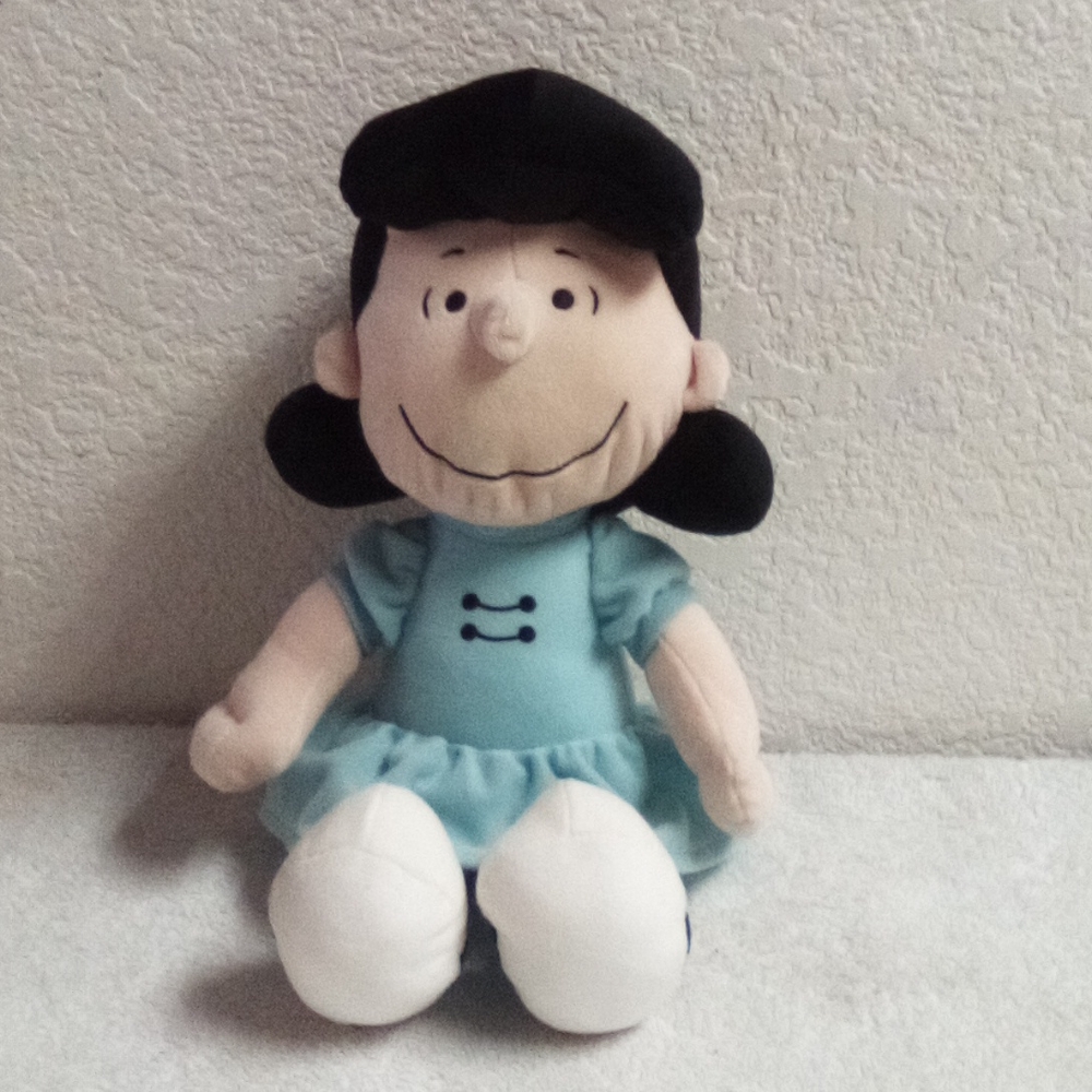 Kolhs "Lucy" Plush